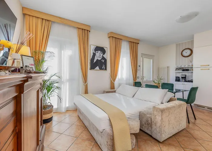 La Corte Di Danilo Tatil Evi Lecco